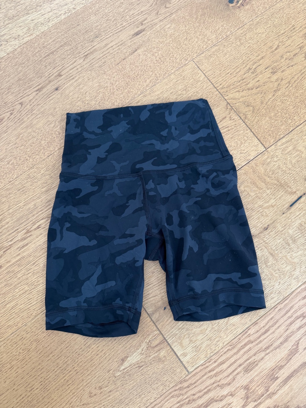 Lululemon camo biker shorts